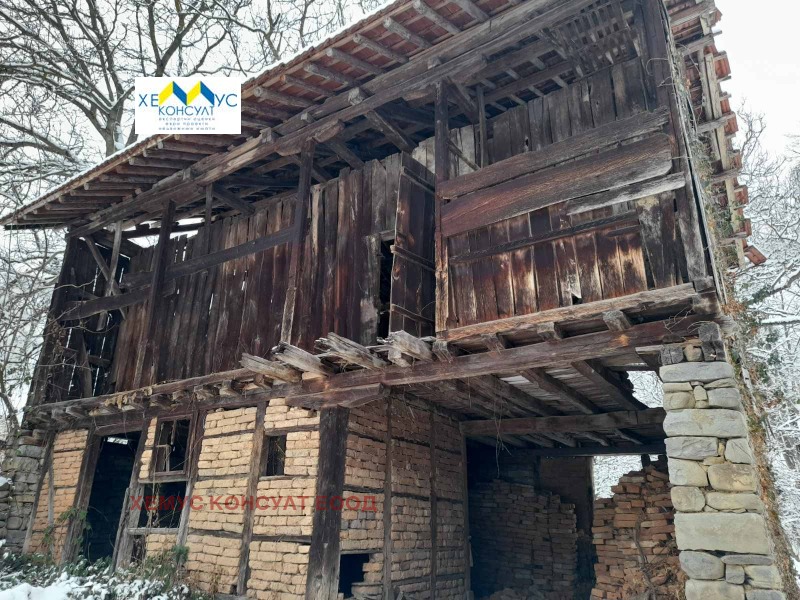 Продава КЪЩА, с. Орешак, област Ловеч, снимка 11 - Къщи - 51497996