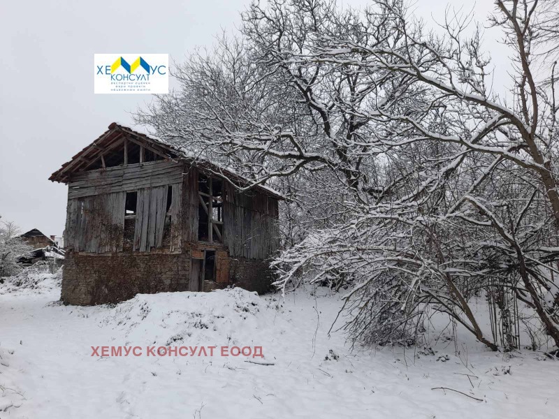 Продава КЪЩА, с. Орешак, област Ловеч, снимка 12 - Къщи - 51497996