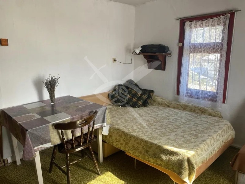 Продава КЪЩА, с. Звездец, област Бургас, снимка 2 - Къщи - 52607433