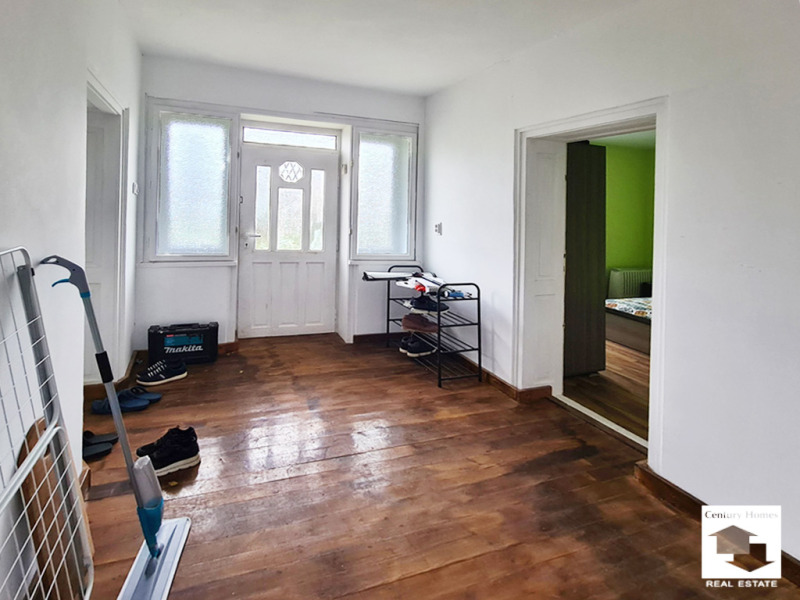 Продава КЪЩА, с. Червена, област Велико Търново, снимка 4 - Къщи - 52621278