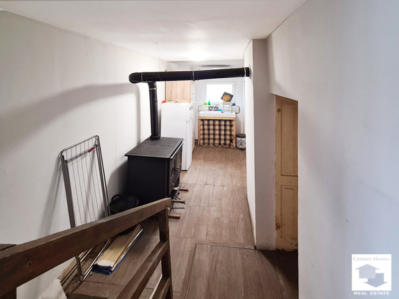 Продава КЪЩА, с. Червена, област Велико Търново, снимка 9 - Къщи - 52621278