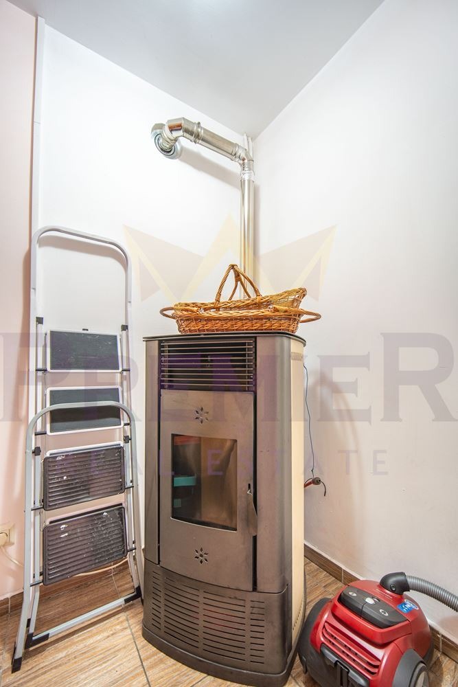 Продава КЪЩА, с. Соколово, област Добрич, снимка 17 - Къщи - 54149018