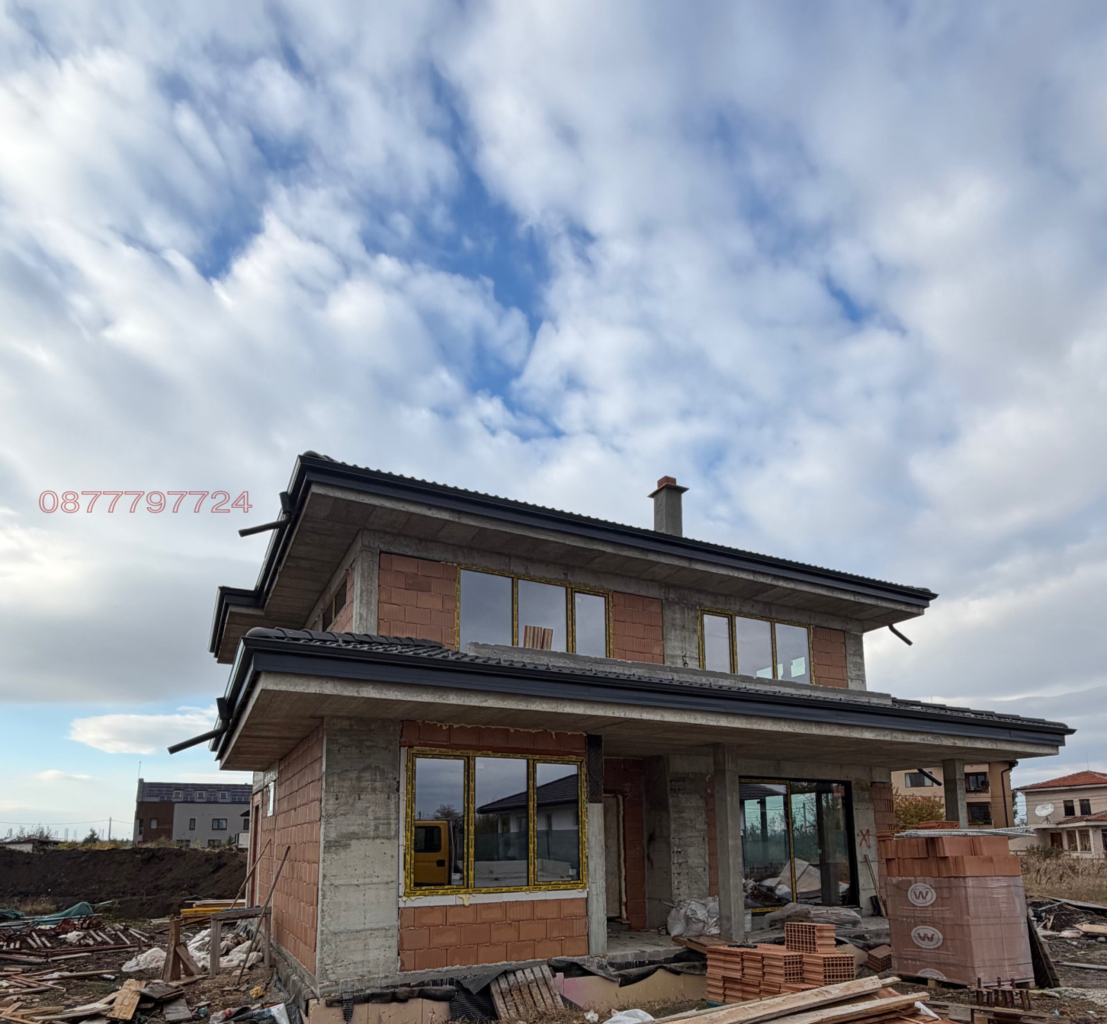 Продава КЪЩА, гр. София, Република 2