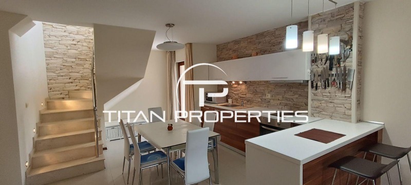 Продава МНОГОСТАЕН в град Варна, к.к. Златни пясъци - 210 кв.м / 295 000 € » 576 969.85 лв., ТИТАН ПРОПЪРТИС ВАРНА