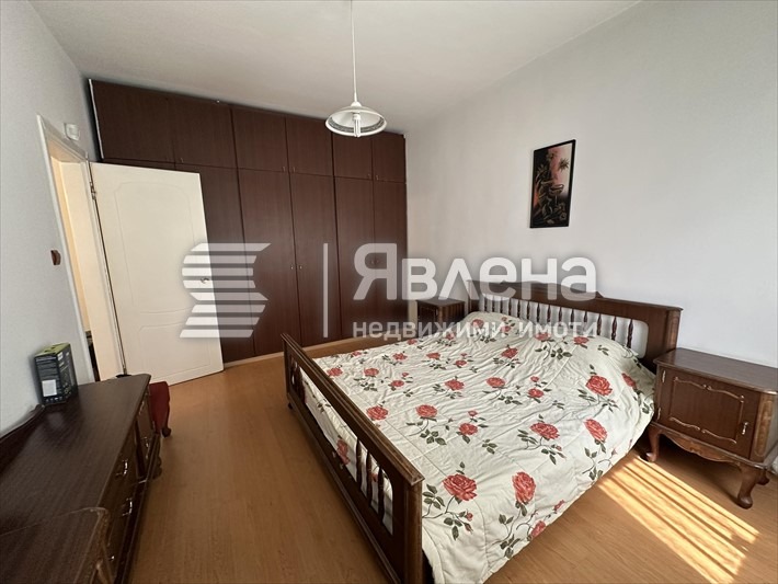 Продава 2-СТАЕН, гр. Пловдив, Изгрев, снимка 4 - Aпартаменти - 49186145