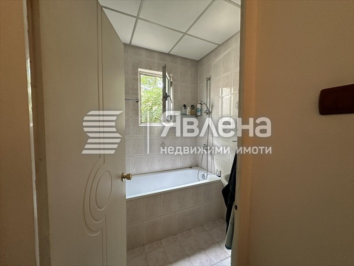 Продава 2-СТАЕН, гр. Пловдив, Изгрев, снимка 9 - Aпартаменти - 49186145