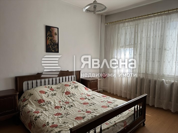 Продава 2-СТАЕН, гр. Пловдив, Изгрев, снимка 3 - Aпартаменти - 49186145