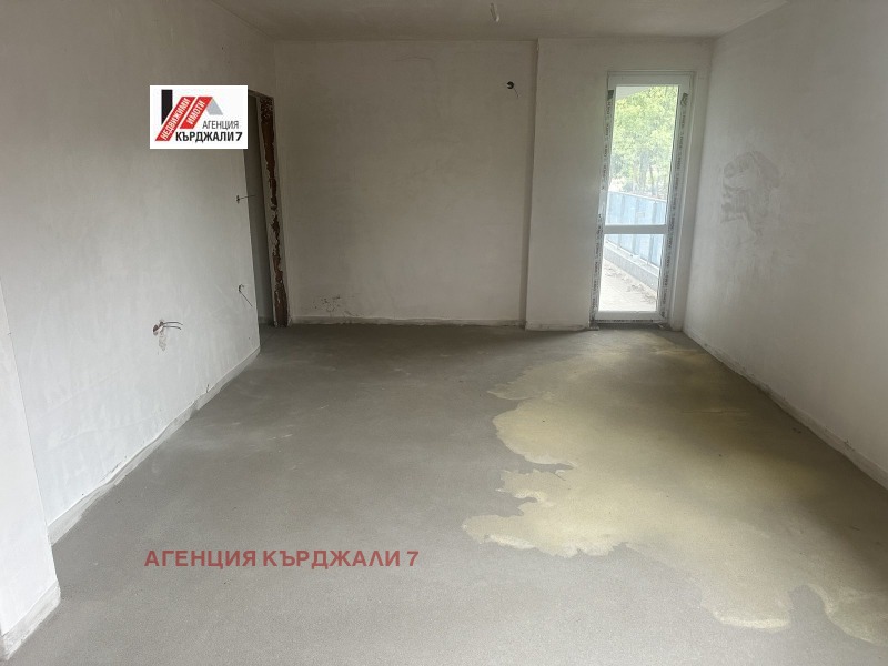 Till salu  2 sovrum Kardjali , Centar , 103 kvm | 42605078 - bild [4]