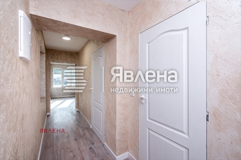 Продава 3-СТАЕН, гр. София, Борово, снимка 11 - Апартаменти - 54624304