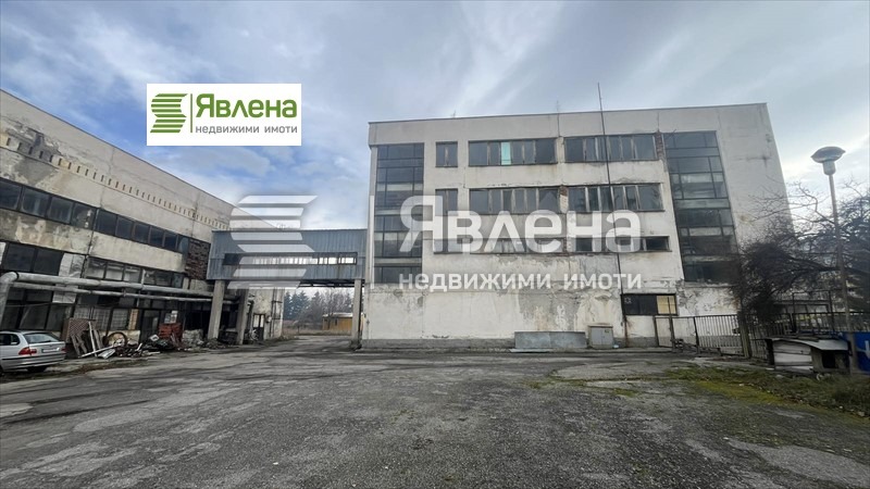 Продава ПРОМ. ПОМЕЩЕНИЕ, гр. Самоков, област София област, снимка 2 - Производствени сгради - 53013236