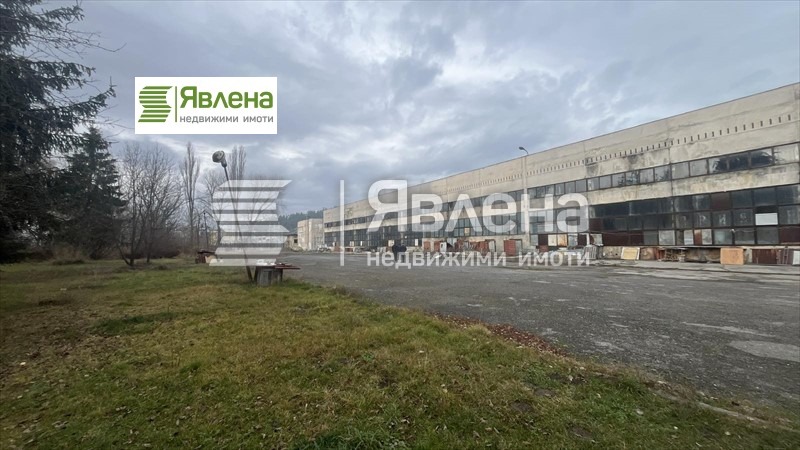 Продава ПРОМ. ПОМЕЩЕНИЕ, гр. Самоков, област София област, снимка 4 - Производствени сгради - 53013236