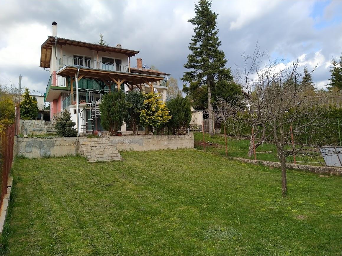Продава КЪЩА, в.з.Ярема, област София област