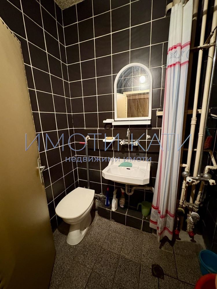 Продава 2-СТАЕН, гр. Перник, Димова махала, снимка 8 - Апартаменти - 53155167