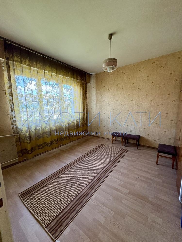 Продава 2-СТАЕН, гр. Перник, Димова махала, снимка 3 - Апартаменти - 53155167