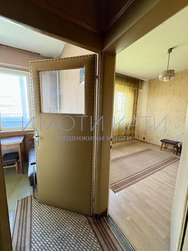 Продава 2-СТАЕН, гр. Перник, Димова махала, снимка 9 - Апартаменти - 53155167