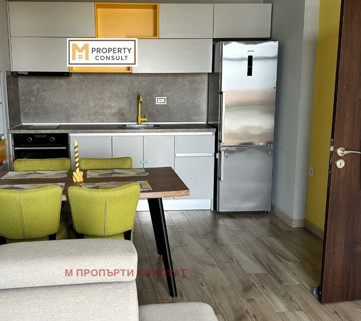 Продава 3-СТАЕН, град Плевен, Широк център • 173000 € / 338358.59 лв. • 14246155 1