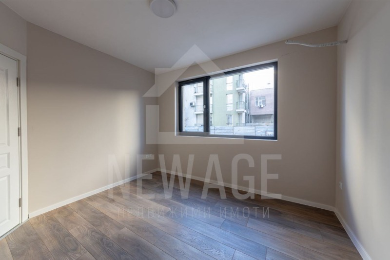 Продава 3-СТАЕН, гр. Варна, Колхозен пазар, снимка 9 - Апартаменти - 52561265