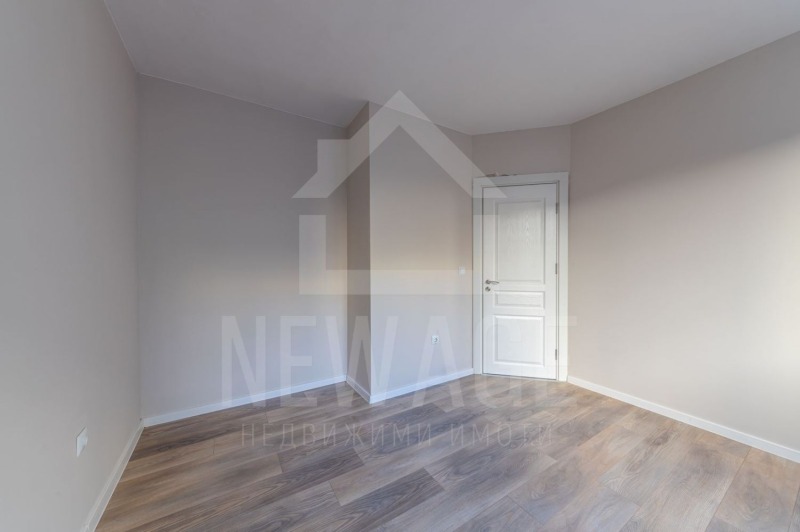 Продава 3-СТАЕН, гр. Варна, Колхозен пазар, снимка 12 - Апартаменти - 52561265