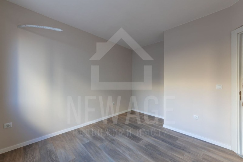 Продава 3-СТАЕН, гр. Варна, Колхозен пазар, снимка 4 - Апартаменти - 52561265