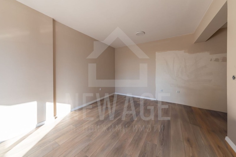 Продава 3-СТАЕН, гр. Варна, Колхозен пазар, снимка 6 - Апартаменти - 52561265