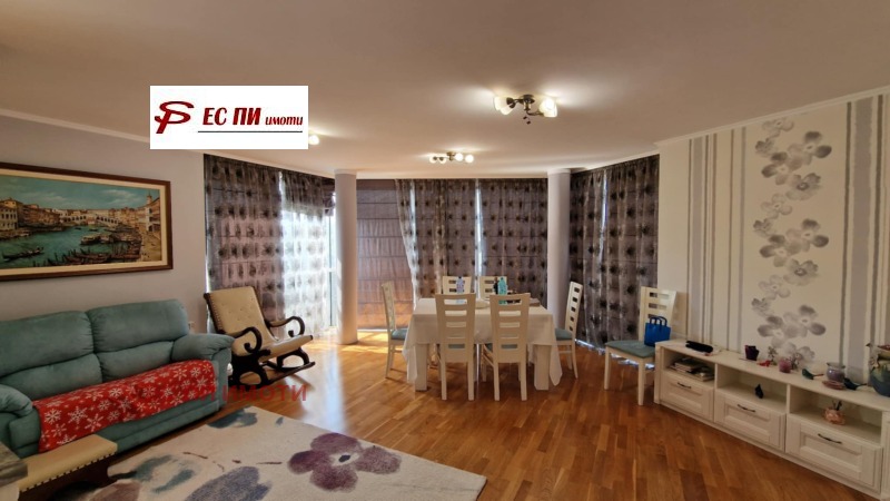Продаја  3 спаваће собе Русе , Центар , 154 м2 | 24915686