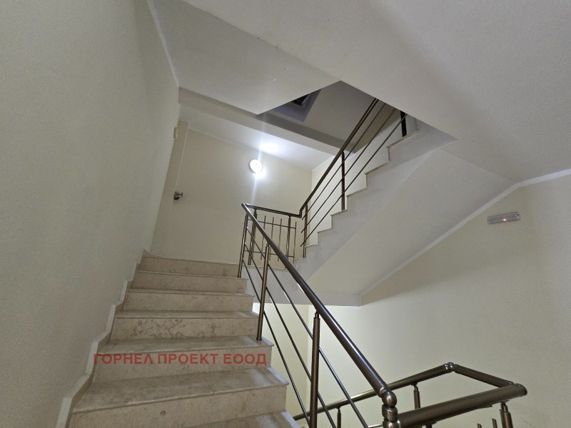 En venta  Casita Sofia , Nadezhda 2 , 128 metros cuadrados | 67556213 - imagen [2]