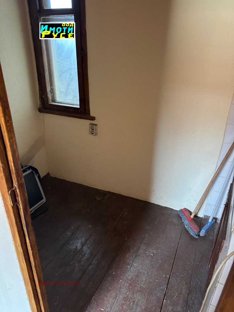 Продава АТЕЛИЕ, ТАВАН, гр. Русе, Център, снимка 4 - Апартаменти - 52538604