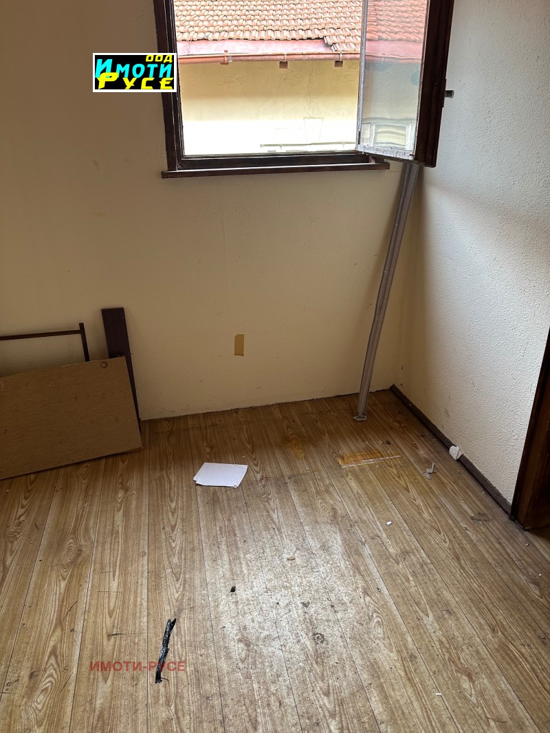 Продава АТЕЛИЕ, ТАВАН, гр. Русе, Център, снимка 6 - Апартаменти - 52538604