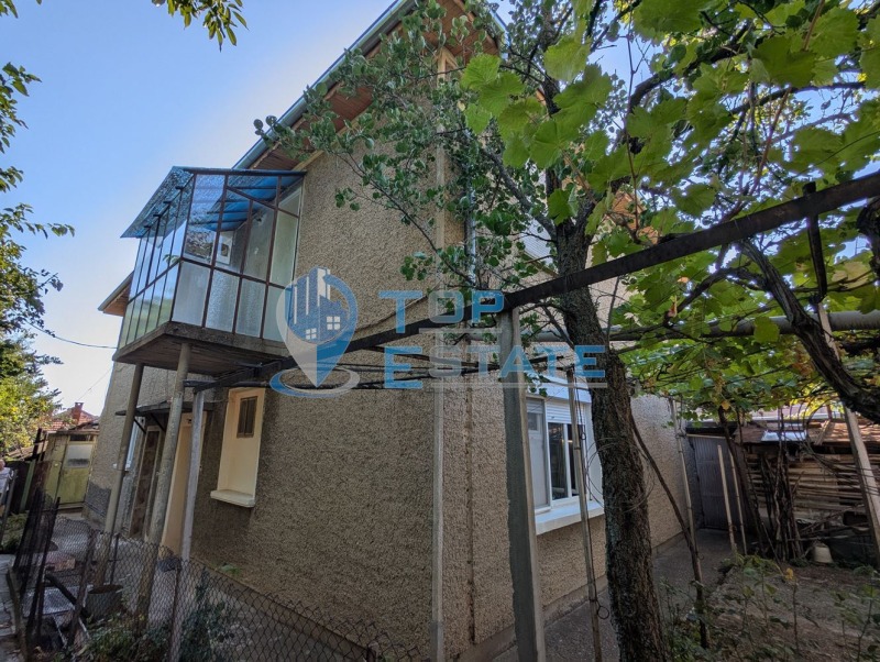 Продава КЪЩА, област Велико Търново, гр. Горна Оряховица • 100000 € • 76702925 — Holmes.bg