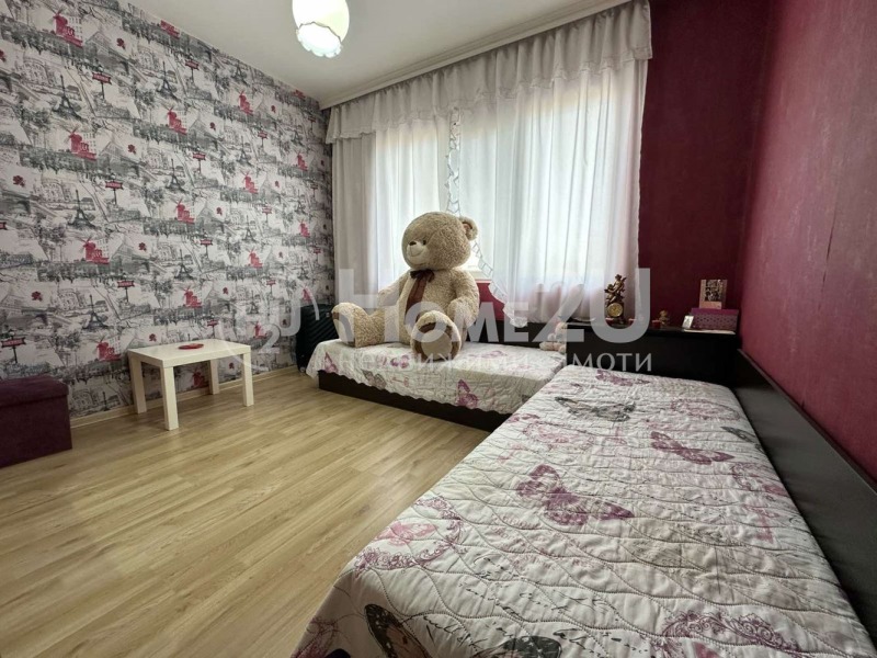 Продава  3-стаен град Пловдив , Изгрев , 87 кв.м | 89001375 - изображение [2]