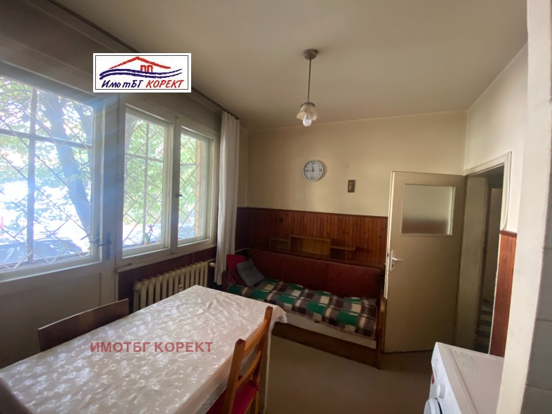 Till salu  2 sovrum Sofia , Lozenec , 100 kvm | 26968919 - bild [11]