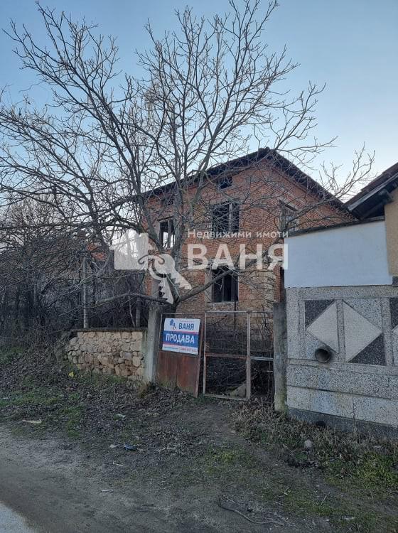 Продава КЪЩА, с. Слатина, област Пловдив, снимка 2 - Къщи - 43042258