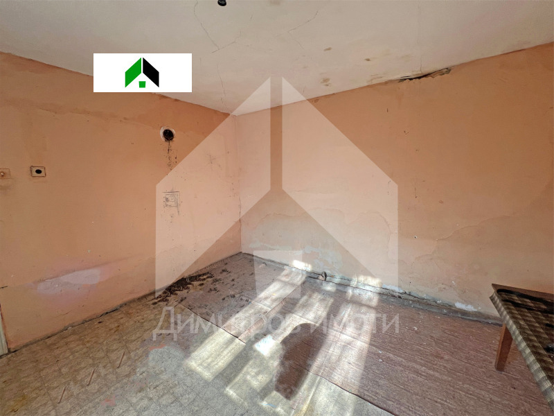 Продава КЪЩА, гр. Плиска, област Шумен, снимка 9 - Къщи - 51559285