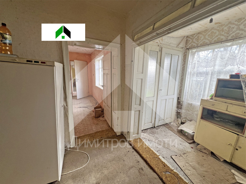 Продава КЪЩА, гр. Плиска, област Шумен, снимка 13 - Къщи - 51559285