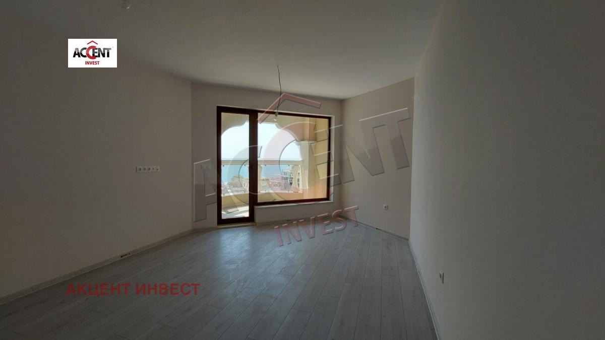 Продава 3-СТАЕН, гр. Варна, к.к. Чайка, снимка 2 - Апартаменти - 41404920