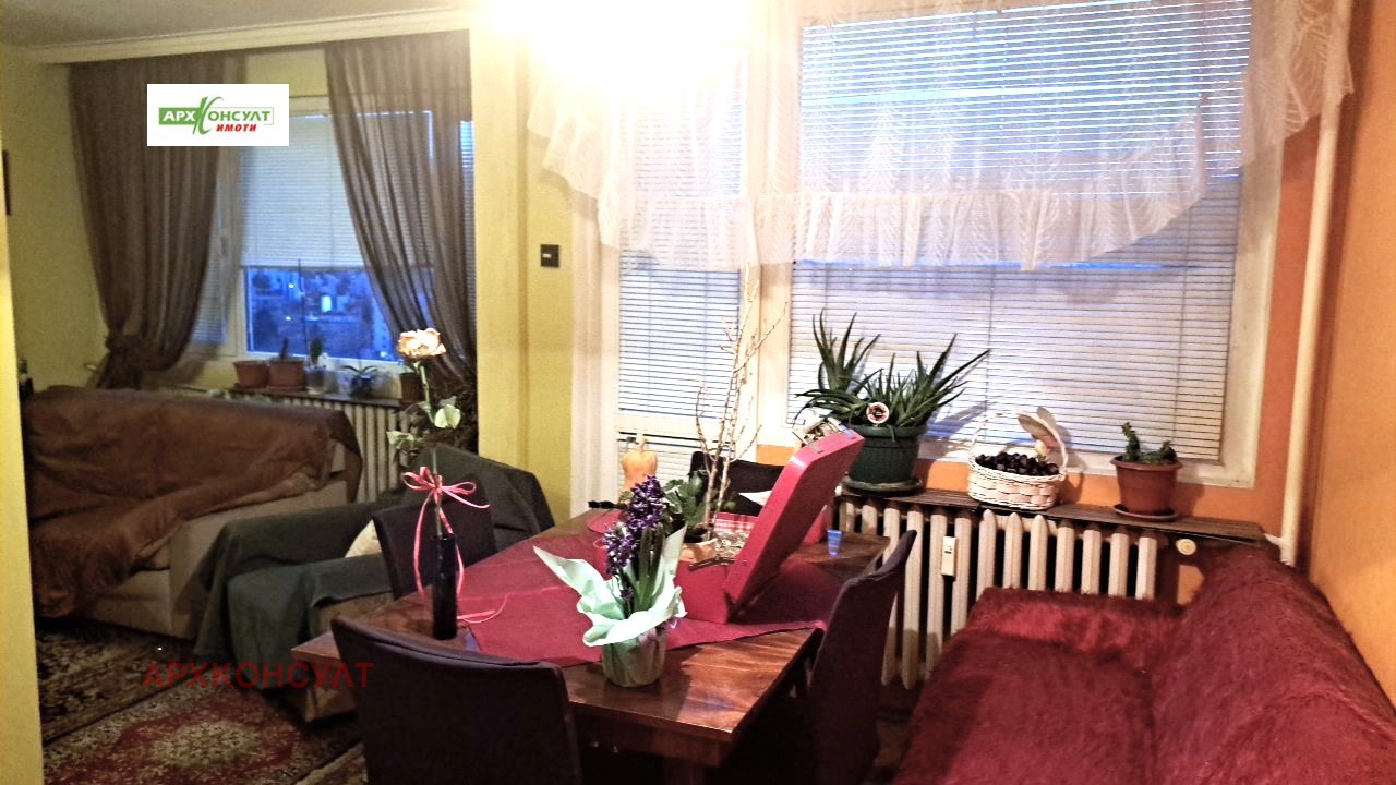 Продава 3-СТАЕН, гр. София, Павлово, снимка 2 - Апартаменти - 54277144