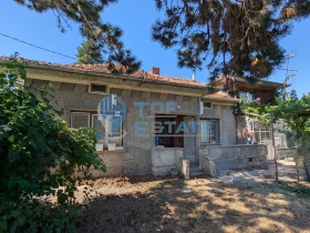Dům Polikraište, oblast Veliko Tarnovo