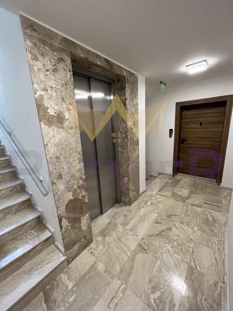 Na sprzedaż  3+ sypialni Sofia , Dragalewci , 311 mkw | 57675126 - obraz [12]