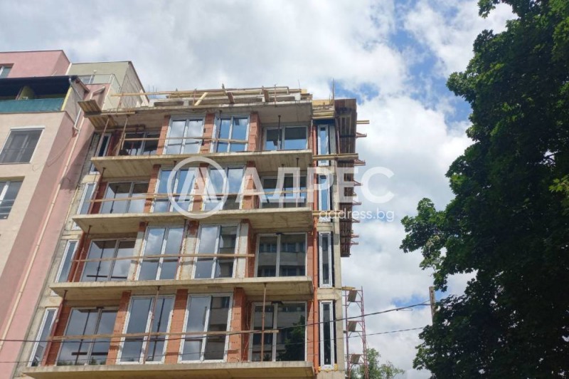 Na sprzedaż  3+ sypialni Sofia , Centar , 207 mkw | 72643582 - obraz [4]