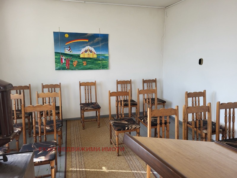 Продается  Этаж дома область Тырговиште , Попово , 144 кв.м | 53208540 - изображение [2]
