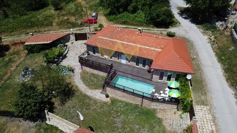 Προς πώληση  σπίτι περιοχή Βάρνα , Βανοβο , 246 τ.μ | 52238594