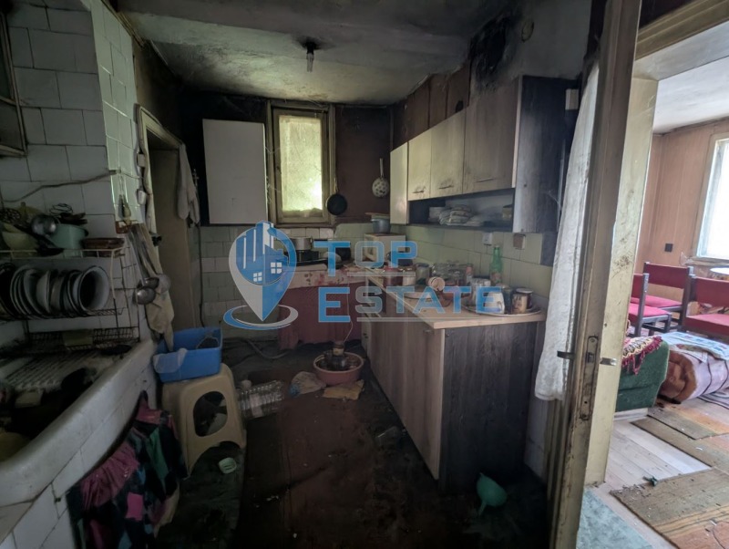 Myytävänä  Talo Veliko Tarnovo alue , Polikraište , 90 neliömetriä | 40556501 - kuva [12]