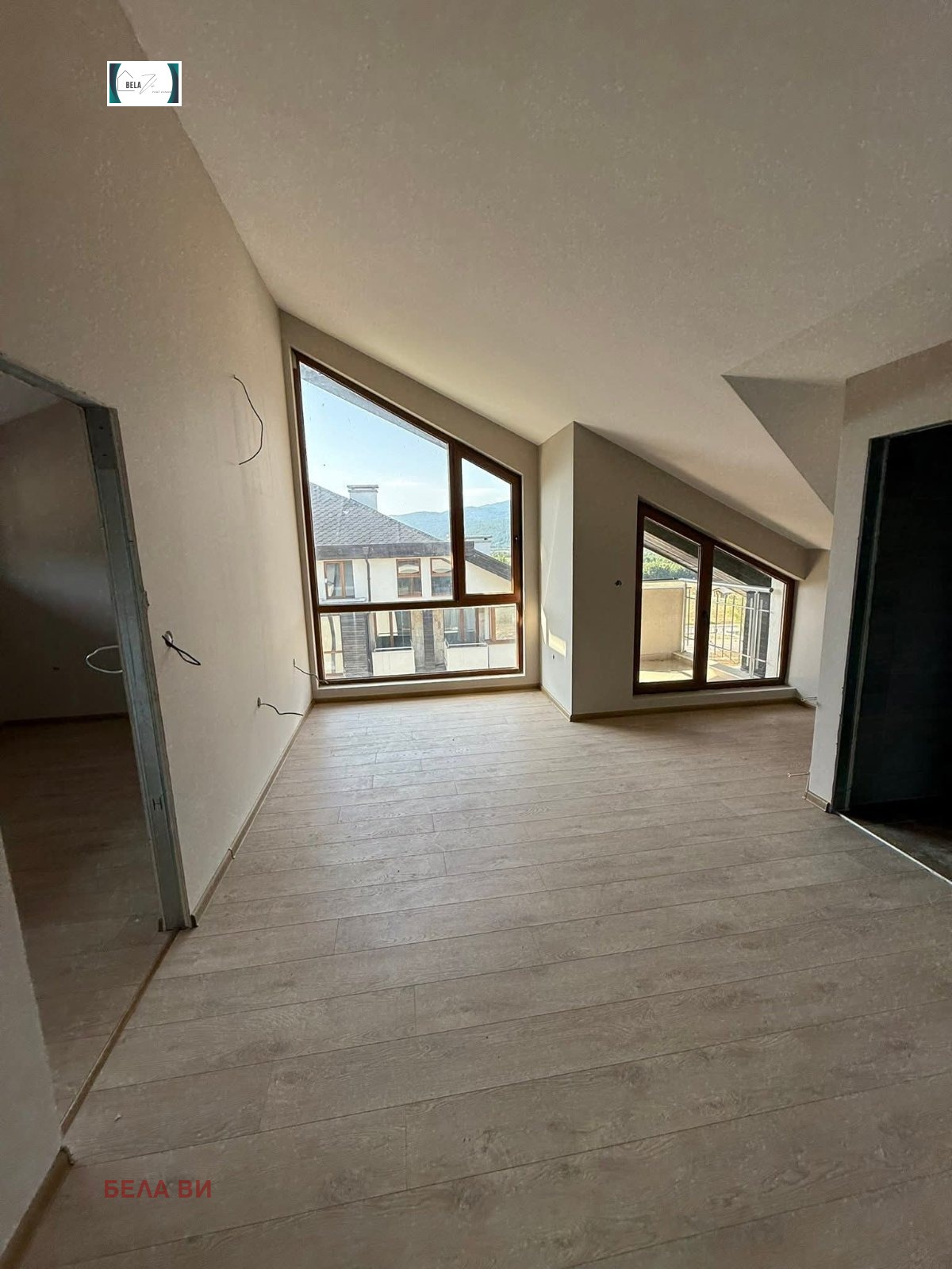 Продава 3-СТАЕН, гр. Разлог, област Благоевград, снимка 2 - Апартаменти - 53709289