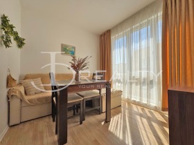 1 Schlafzimmer k.k. Slantschew brjag, region Burgas 6