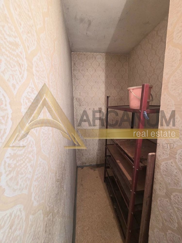 Продава 4-СТАЕН, гр. Варна, Окръжна болница-Генерали, снимка 16 - Апартаменти - 55803638