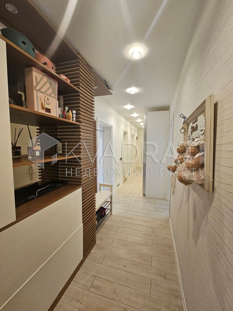 Til salgs  3+ soverom Plovdiv , Karsjijaka , 187 kvm | 84363308 - bilde [11]