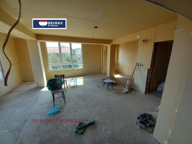 À venda  Casinha Razgrad , Jitnica , 208 m² | 22173522