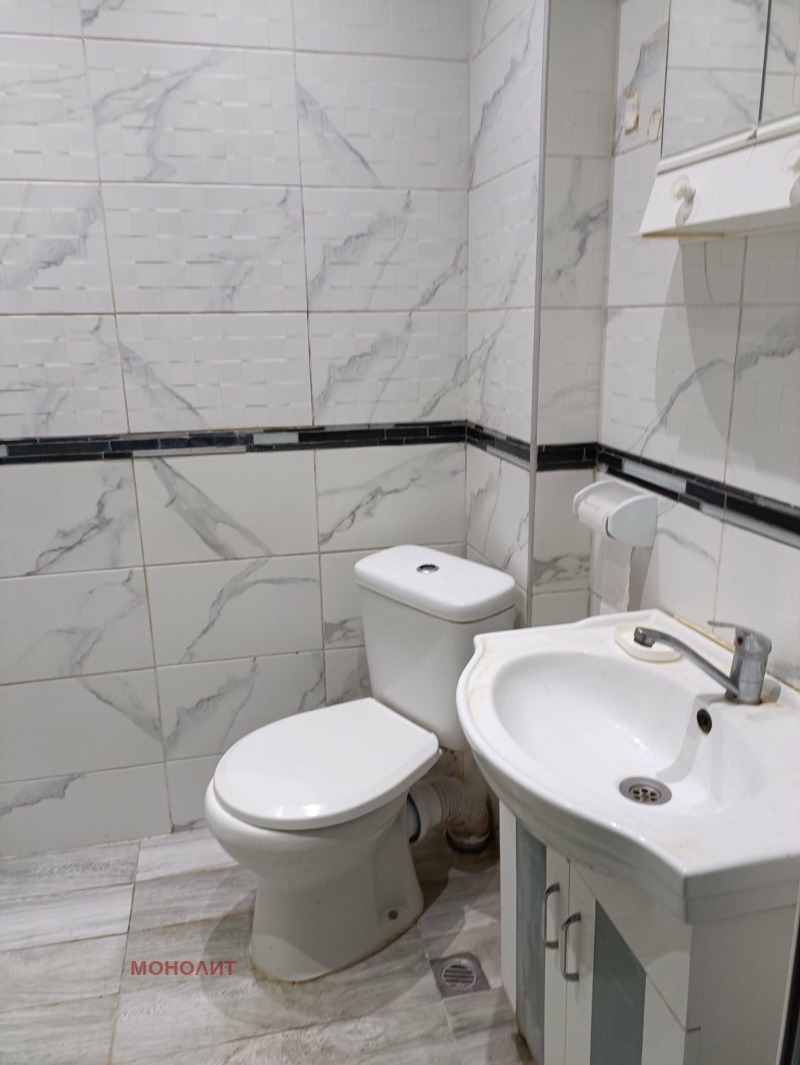 Продава ЕТАЖ ОТ КЪЩА, гр. Габрово, Център, снимка 6 - Етаж от къща - 52574358