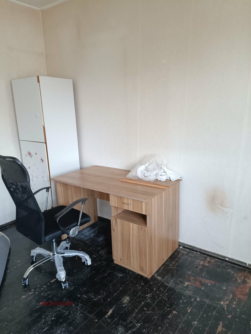 Продава ЕТАЖ ОТ КЪЩА, гр. Габрово, Център, снимка 9 - Етаж от къща - 52574358