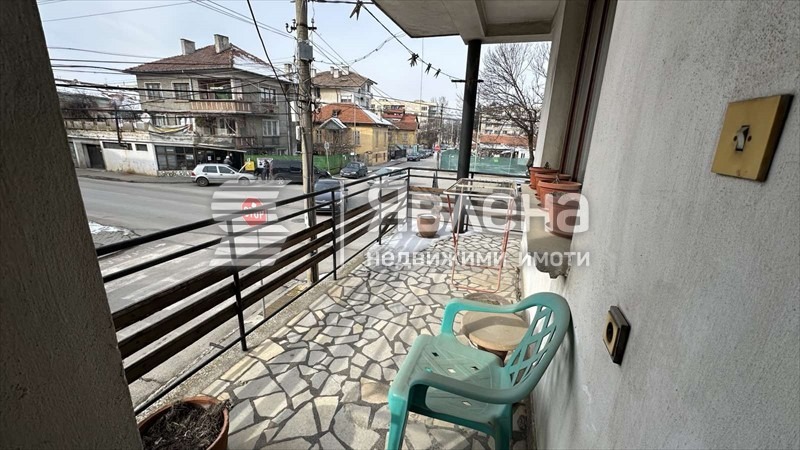 Продава ЕТАЖ ОТ КЪЩА, гр. Ботевград, област София област, снимка 3 - Етаж от къща - 55619113